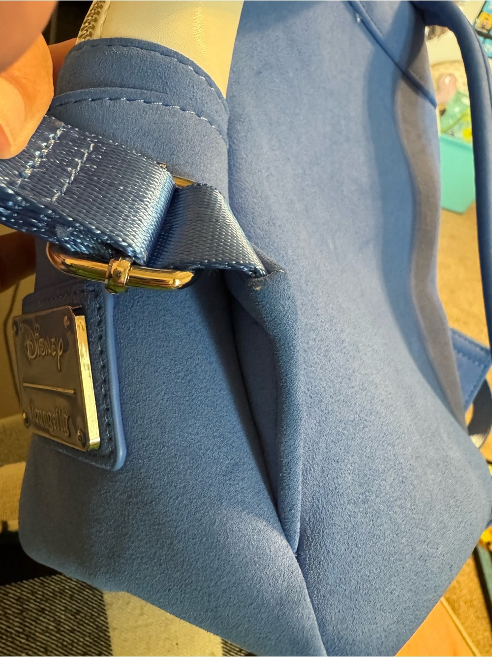 Stitch LoungeflyBackpack - Picture 11 of 15
